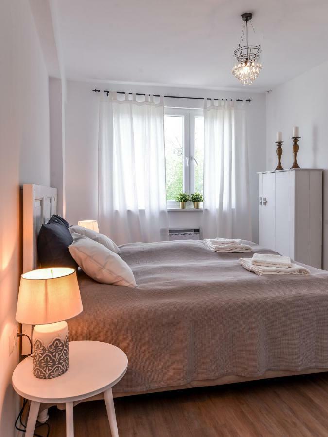 66 Apartment - Stylish Two Bedroom In Lozenets District By Flat Mаnager Sofia Luaran gambar
